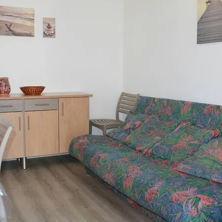 Apartment - Rez-de-chaussee Gauche - 90m De La