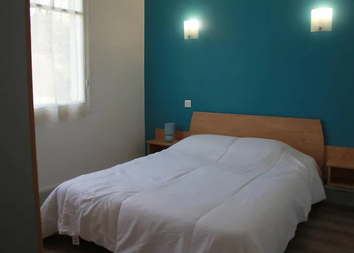 - Rez-de-chaussee Gauche - 90m De La