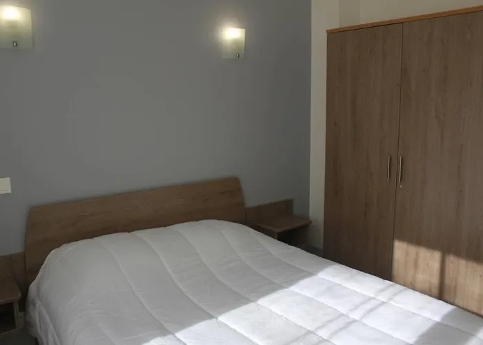 - Rez-de-chaussee Gauche - 90m De La Διαμέρισμα Ronce-les-Bains